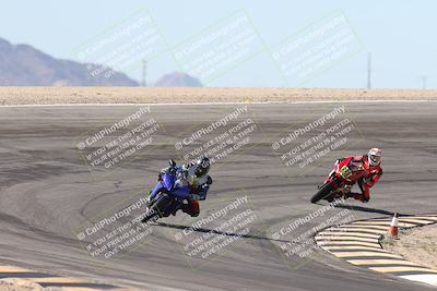 media/Oct-30-2025-Racers Edge (Thu) [[dabbdaf680]]/3-B Group/Session 2 (Bowl Exit)/